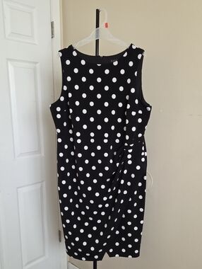 Laura Plus Size Black Polka Dot Sheath Dress - Sleeveless Work-to-Event Style